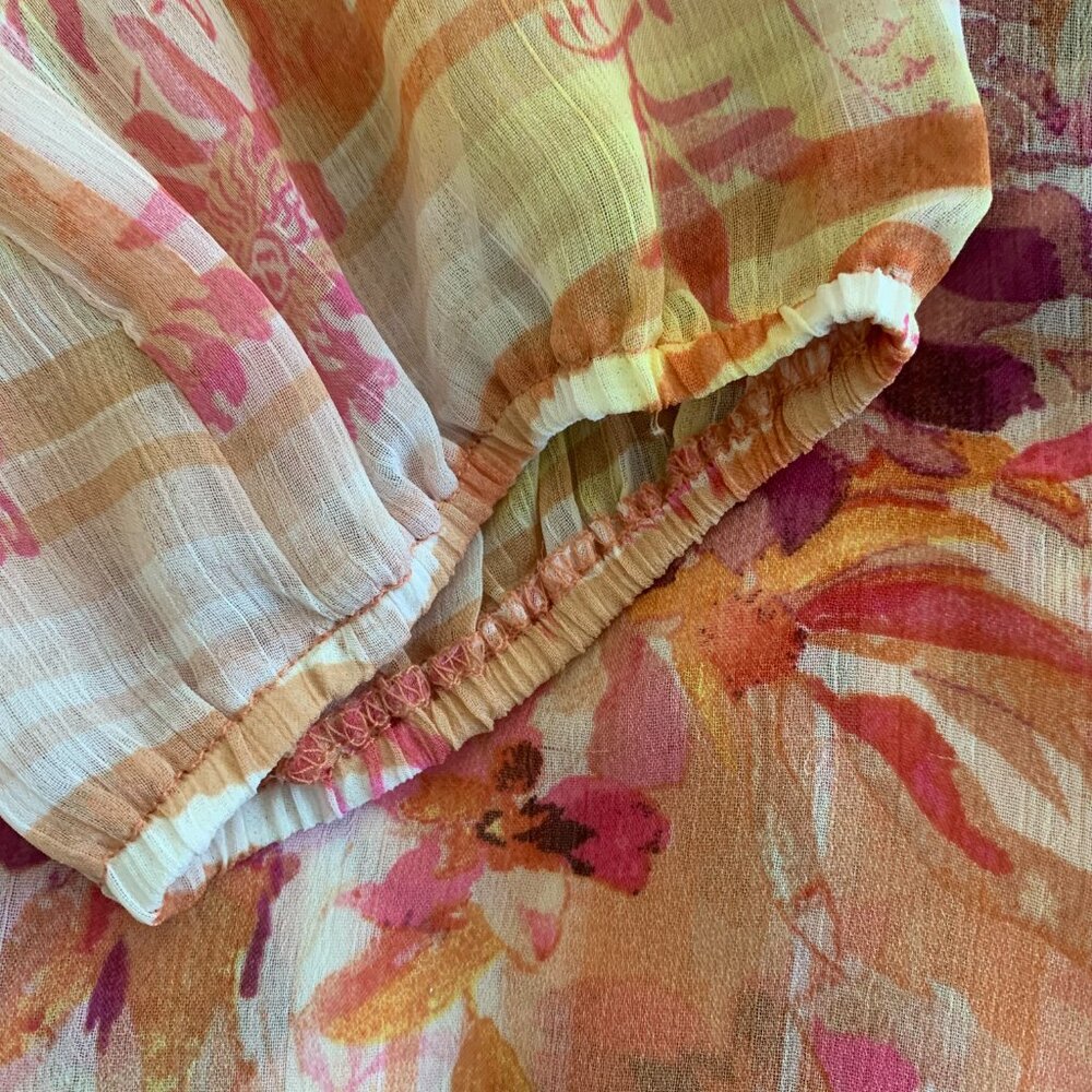 Laura Scott Blouse sheer floral blouse - Picture 6 of 9